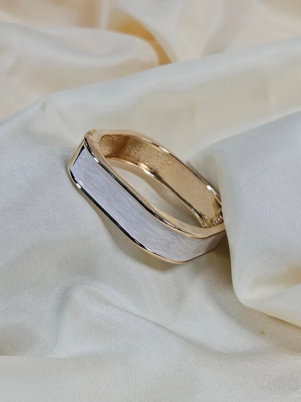 Ela_Luxury_Enamel_Bracelet_Openable_Size_2_2_2_8_Waterproof_Sweat_Proof_Hypoallergenic_Anti_Tarnish