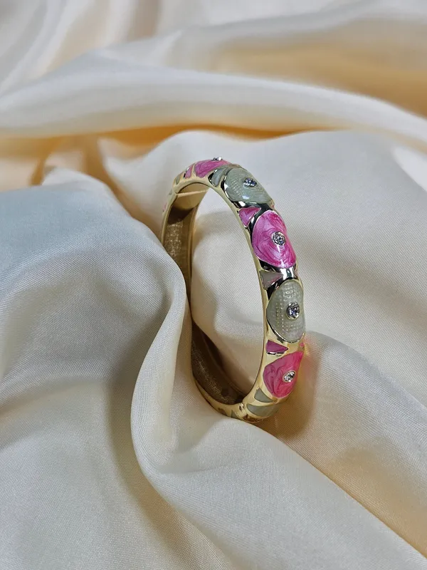 Defne_Luxury_Enamel_Bracelet_Openable_Size_2_2_2_8_Waterproof_Sweat_Proof_Hypoallergenic_Anti_Tarnish