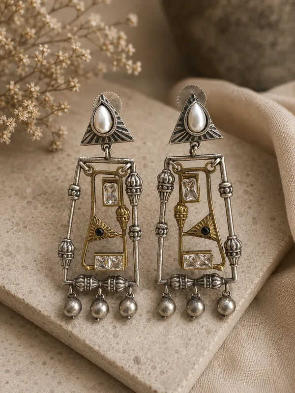Zoya_Silver_Earrings