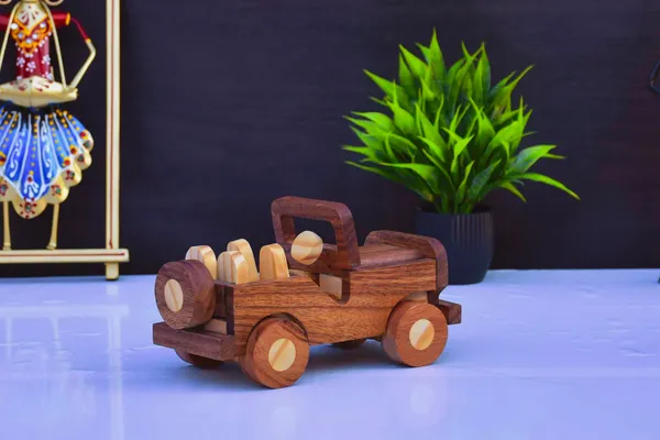 Wooden_Gypsy_Toy_Car_Showpiece