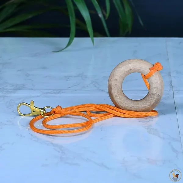Wooden_Dog_Pull_Along_Toy_With_Wheels
