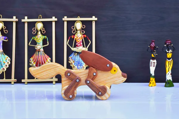Wooden_Articulated_Fox_Toy_Showpiece