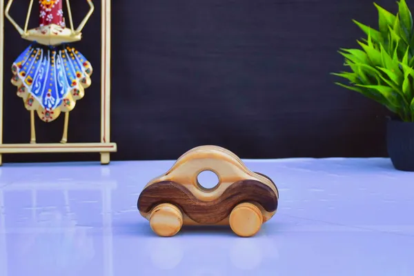 Wooden_Mini_Car_Toy_Showpiece