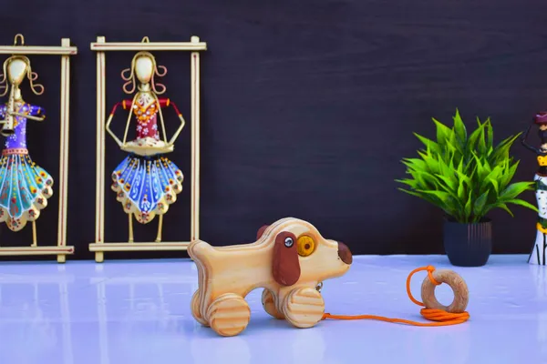 Wooden_Dog_Pull_Along_Toy