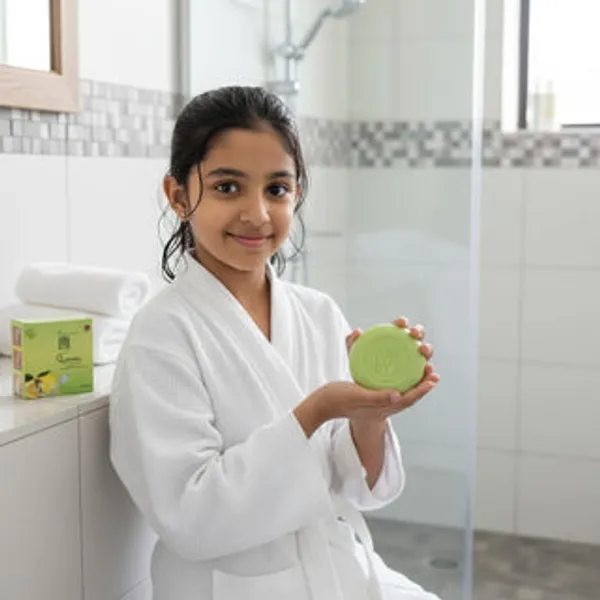 Mdm_Herbal_Lemon_With_Aloe_Vera_Soap_800G_(100G_X_8_)_Total_Refreshing_Herbal_Soap_With_Deep_Cleansing_Skin_Nourishment_Long_Lasting_Citrus_Freshness