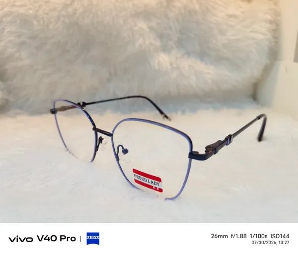 Blue_Metal_Rectangular_Eyeglass_Frame