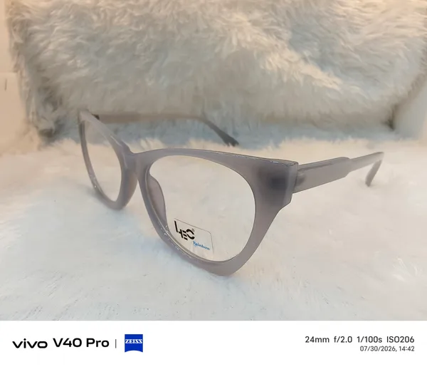 Grey_Transparent_Full_Rim_Eyeglasses_Frame