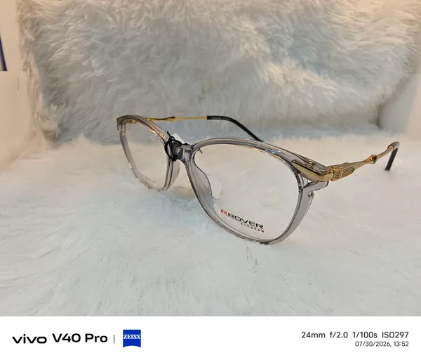 Clear_Transparent_Frame_Eyeglasses