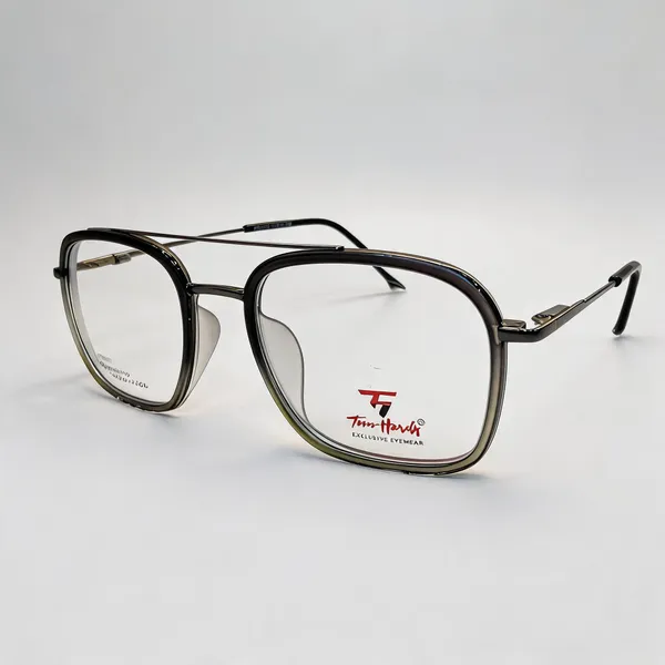Black_Metal_Round_Frame_Eyeglasses