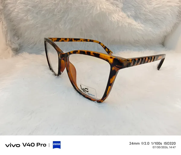 Tortoiseshell_Rectangular_Eyeglasses