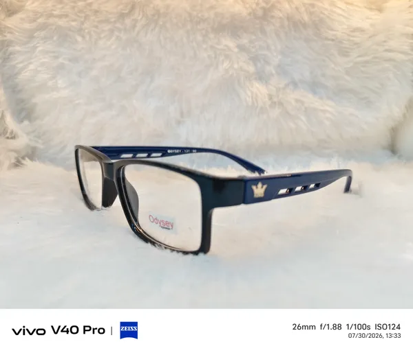 Blue_Rectangular_Eyeglasses