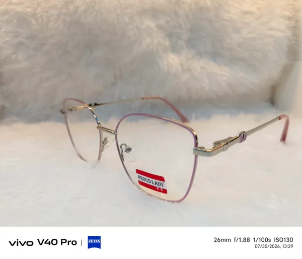 Pink_Metal_Full_Rim_Eyeglasses_for_Women