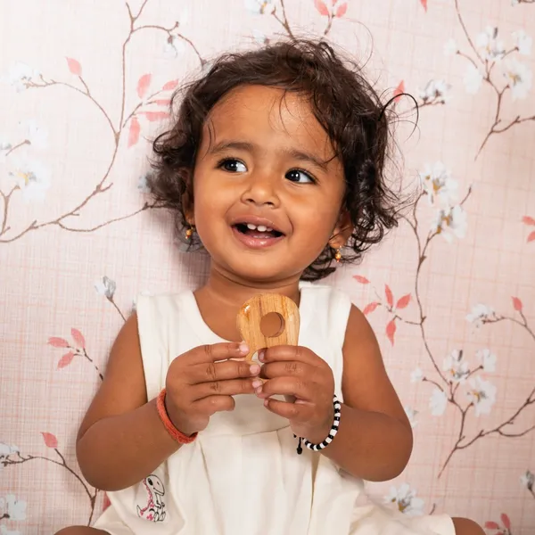BetaChew™_Premium_Neem_Wood_Alphabet_B_Teether_For_Babies