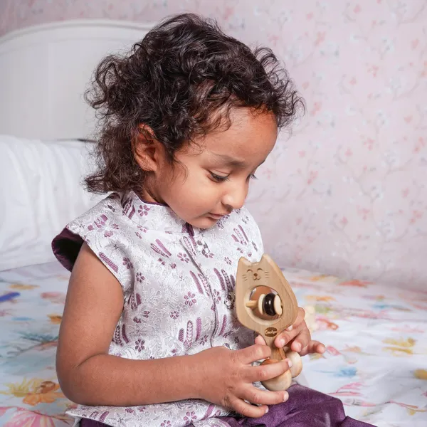 PawPal™_Premium_Neem_Wood_Dog_Face_Rattle_And_Massager_For_Babies