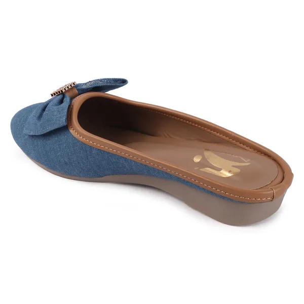 Blue_Denim_Bow_Detail_Flat_Juttis_For_Women