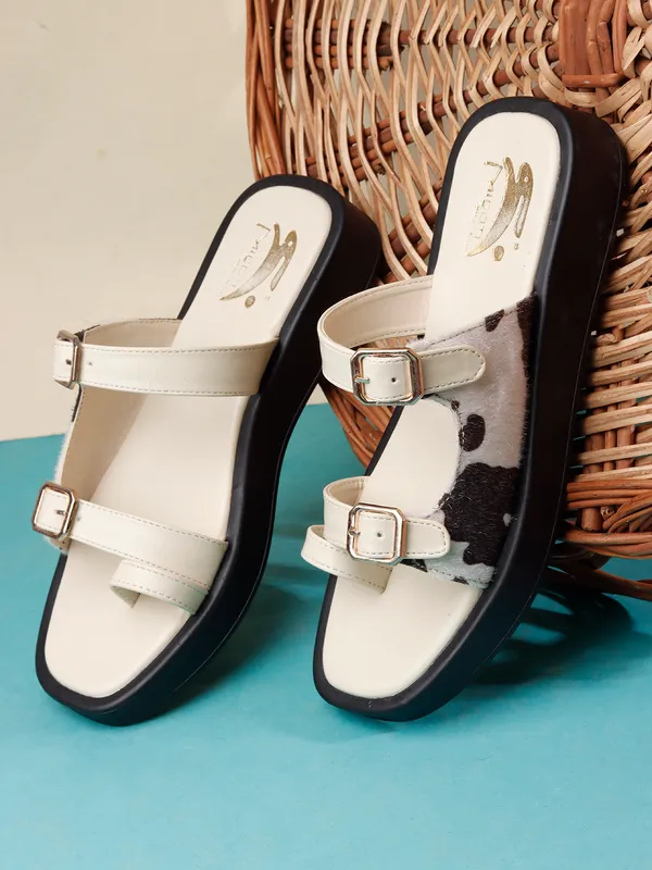 Black_White_Synthetic_Cow_Print_Buckle_Sandals_For_Women