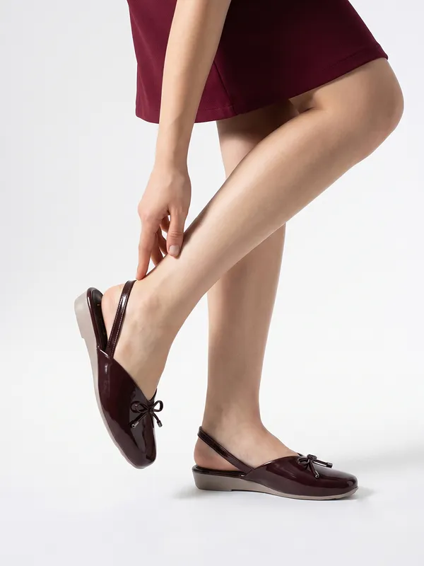 Maroon_Synthetic_Glossy_Bow_Slingback_Wedge_Flats_For_Women