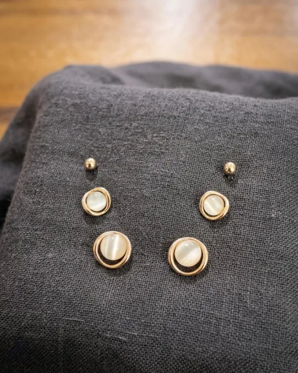 Mak_Luxe_Cat's_Eye_Stud_Earrings_Set_in_925_Sterling_Silver