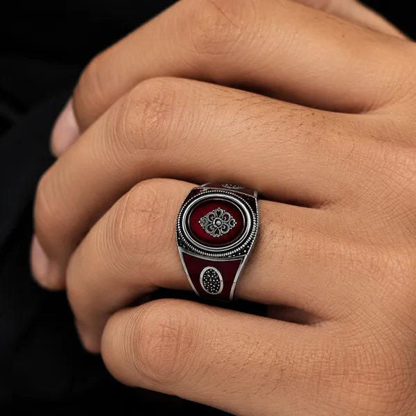 Mak_Luxe_925_Streling_Silver_Royal_Crimson_Crest_Men’s_Statement_Ring
