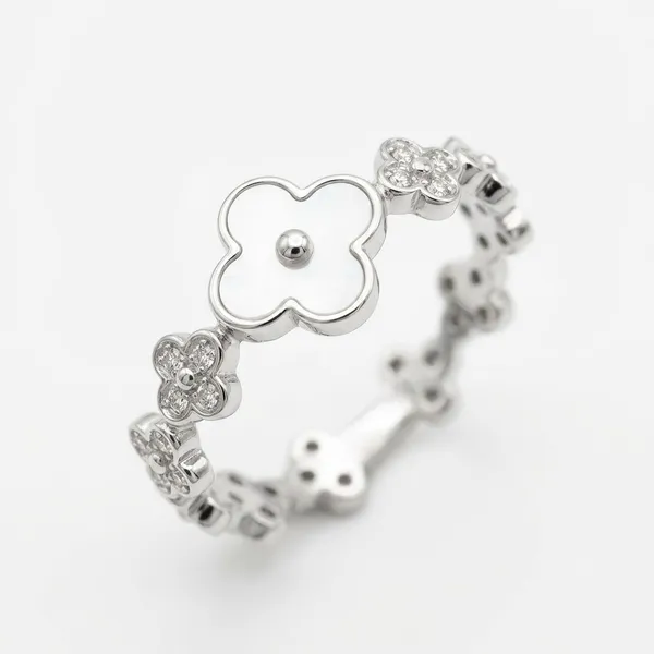 Mak_Luxe_925_Sterling_Silver_Luminous_Clover_Blossom_925_Sterling_Silver_Ring