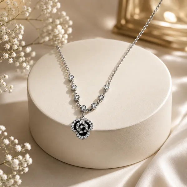 Mak_Luxe_925_Sterling_Silver_Pendant