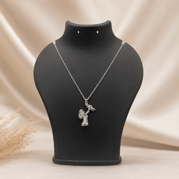 Mak_Luxe_925_Sterling_Silver_Forever_in_Her_Arms_Mother_&_Baby_Silver_Pendent_With_Chain