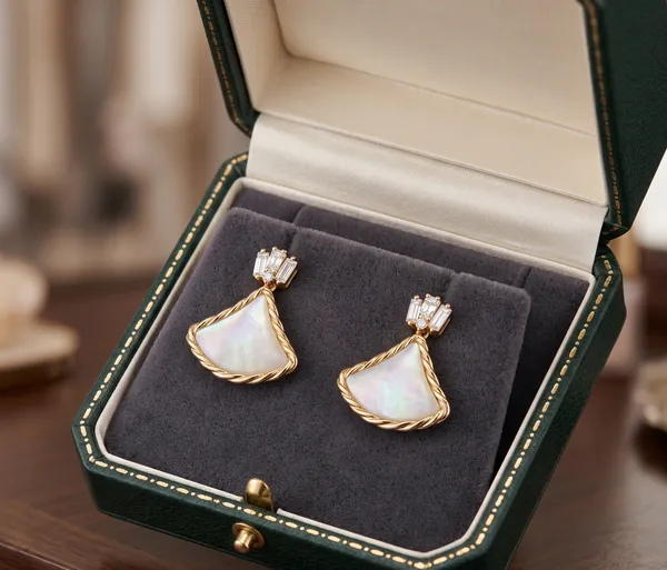 Mak_Luxe_925_Sterling_Silver_Earrings