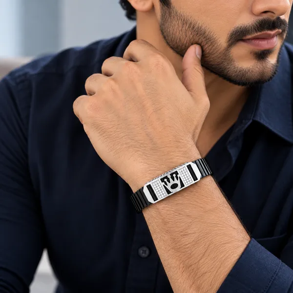 Black_and_Silver_Crown_Bracelet