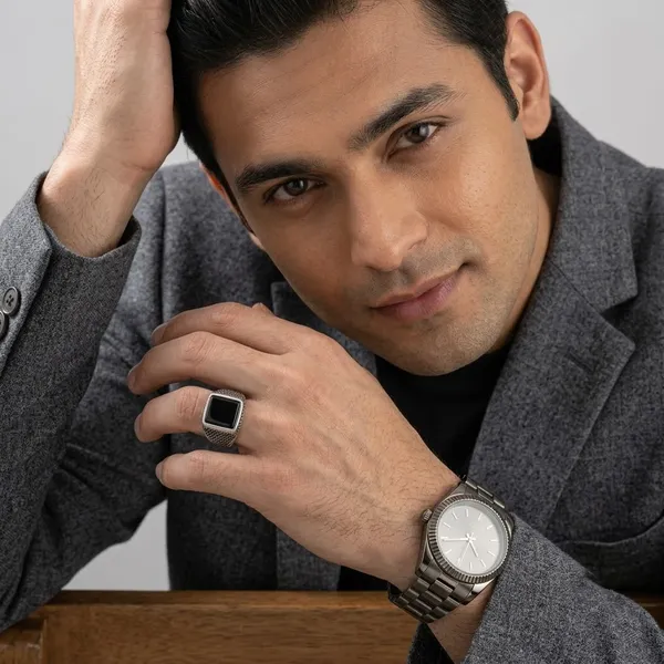 Mak_Luxe_925_Streling_Silver__Midnight_Onyx_Imperial_Men’s_Statement_Ring