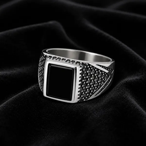 Mak_Luxe_925_Streling_Silver__Midnight_Onyx_Imperial_Men’s_Statement_Ring