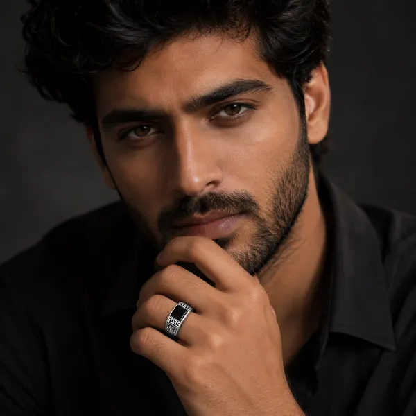Mak_Luxe_925_Streling_Silver_Midnight_Onyx_Greek_Key_Men’s_Ring