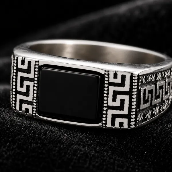 Mak_Luxe_925_Streling_Silver_Midnight_Onyx_Greek_Key_Men’s_Ring