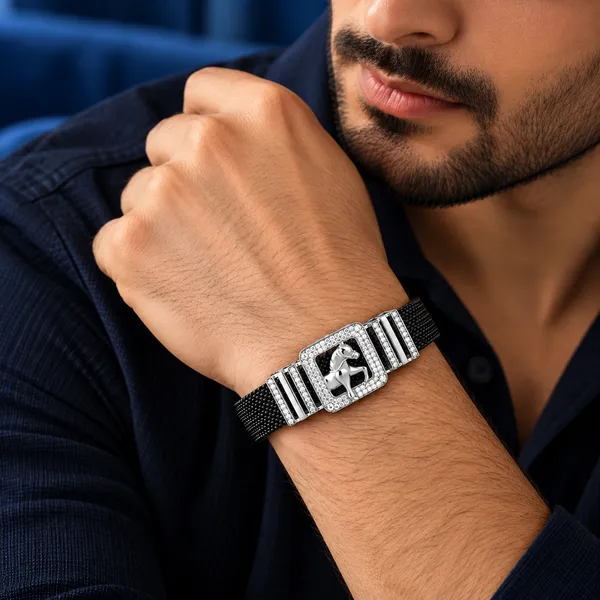 Diamond_Horse_Emblem_Men_Bracelet