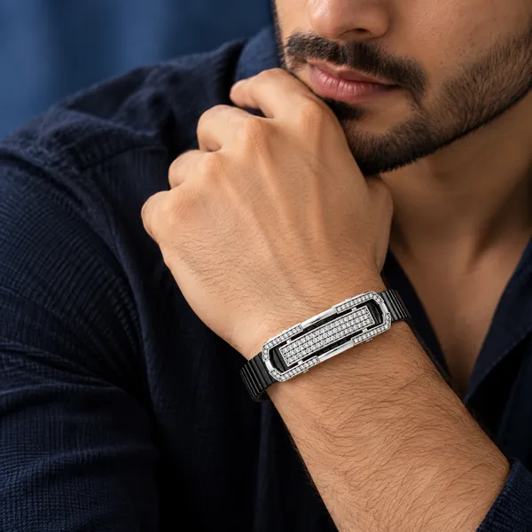Diamond_Pavé_Black_Link_Men_Bracelet