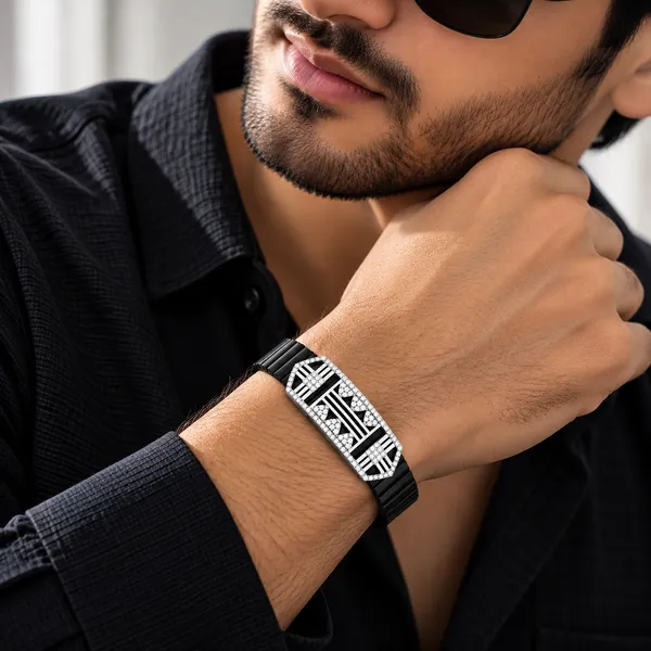 Diamond-Studded_Bracelet