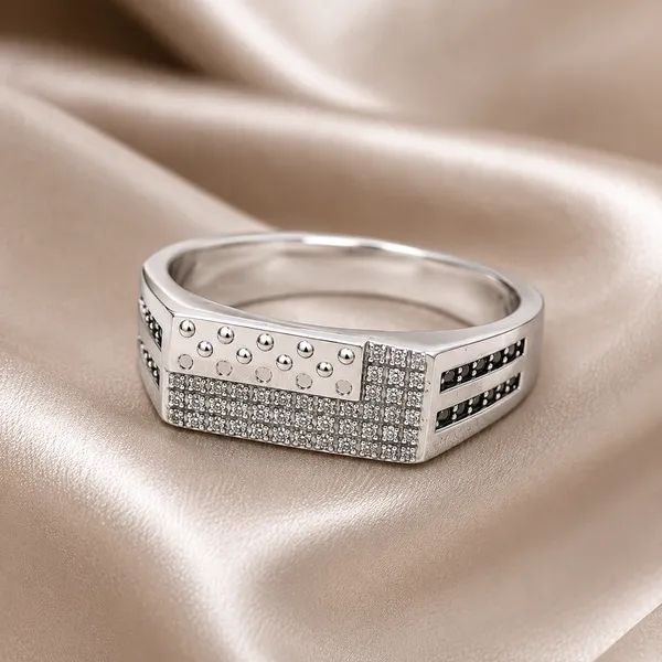 Mak_Luxe_925_Streling_Silver_Modern_Geometric_Diamond_Men’s_Statement_Ring