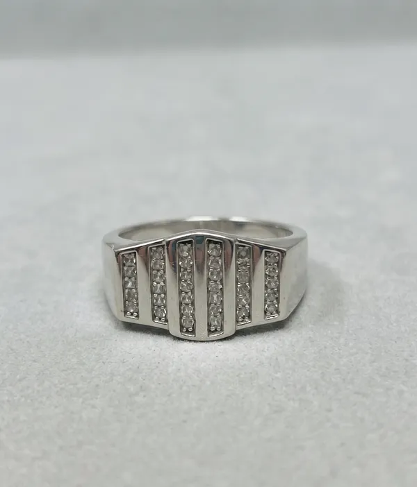 Mak_Luxe_925_Sterling_Silver_Diamond_Men's_Ring