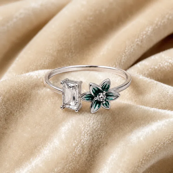 Mak_Luxe_925_Sterling_Silver_Emerald_Bloom_Radiance_925_Sterling_Silver_Open_Ring