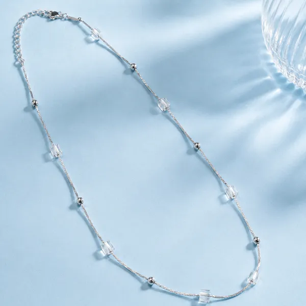 Mak_Luxe_Minimalist_Crystal_Beaded_Itliyan_Pendent_With_Chain