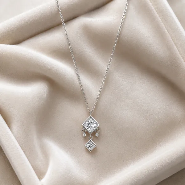 Mak_Luxe_925_Sterling_Silver_Pendant