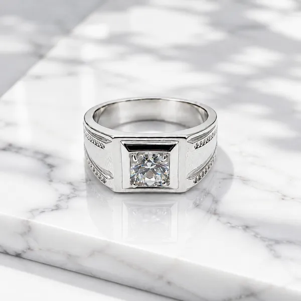 Mak_Luxe_925_Streling_Silver_Regal_Crest_Solitaire_Diamond_Men’s_Ring