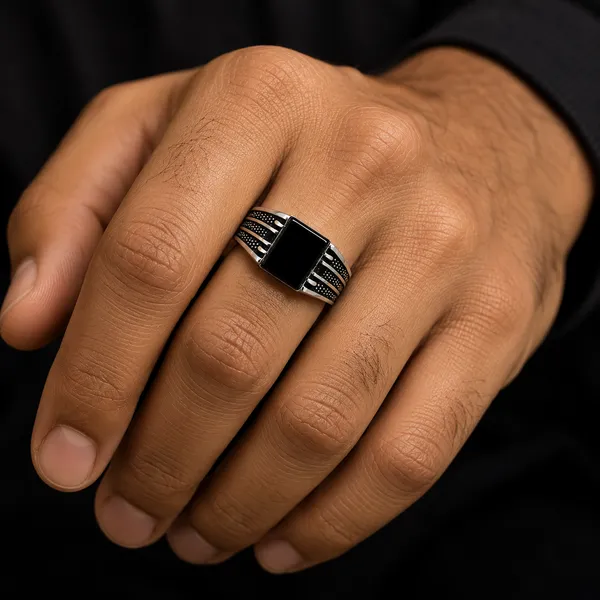 Mak_Luxe_925_Streling_Silver_Midnight_Onyx_Armor_Men’s_Statement_Ring