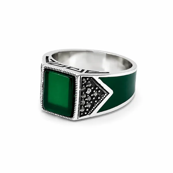 Mak_Luxe_925_Streling_Silver__Royal_Emerald_Majesty_Men’s_Statement_Ring