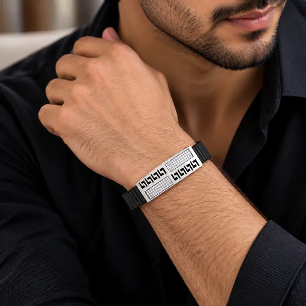 Luxury_Black_Segmented_Men_Bracelet