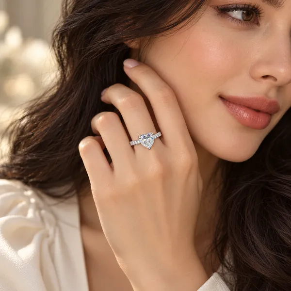 MAK_LUXE_925_Sterling_Silver_Heart_Solitaire_Ring_for_Women