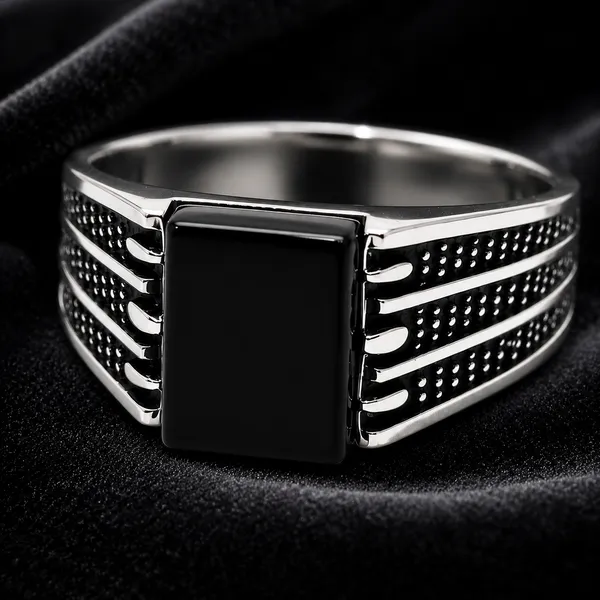 Mak_Luxe_925_Streling_Silver_Midnight_Onyx_Armor_Men’s_Statement_Ring