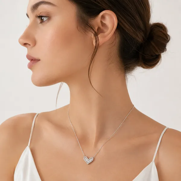 Mak_Luxe_925_Sterling_Silver_Heart_Pendant_With_Chain