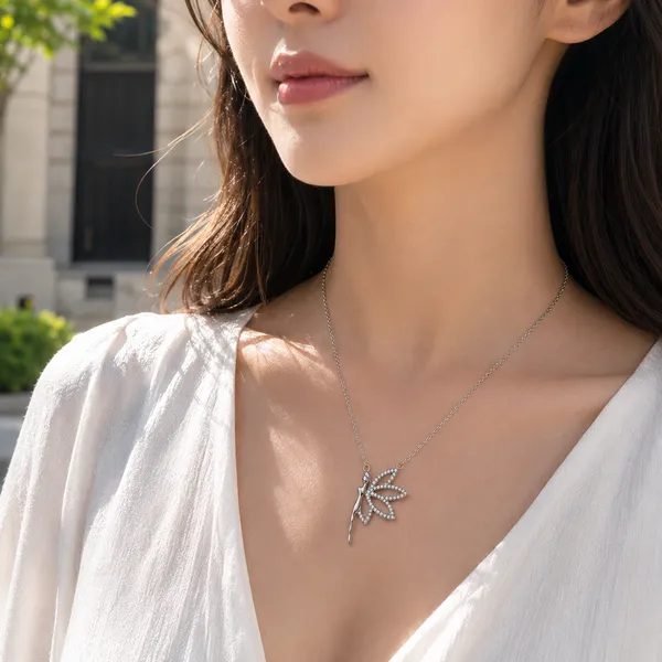 Mak_Luxe_925_Sterling_Silver_Pendant