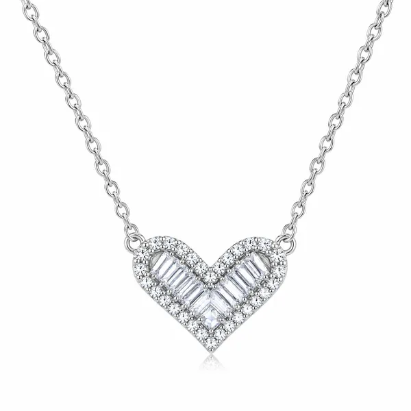 Mak_Luxe_925_Sterling_Silver_Heart_Pendant_With_Chain