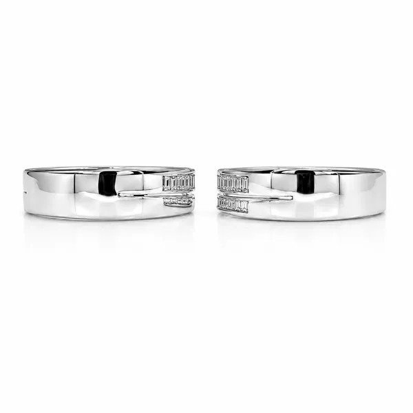 mak_luxe_925_sterling_silver_couple_ring_with_CZ_emerald_diamond